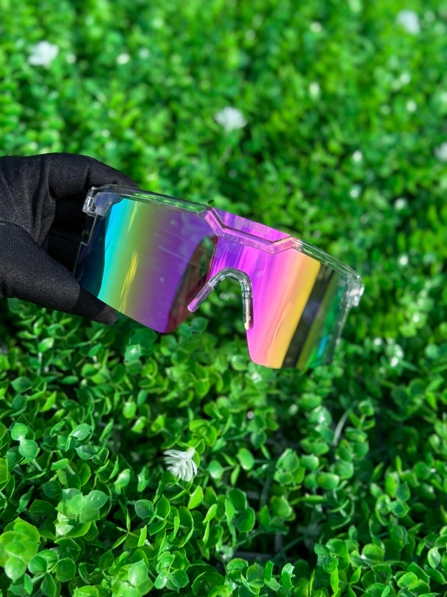 Safety glasses